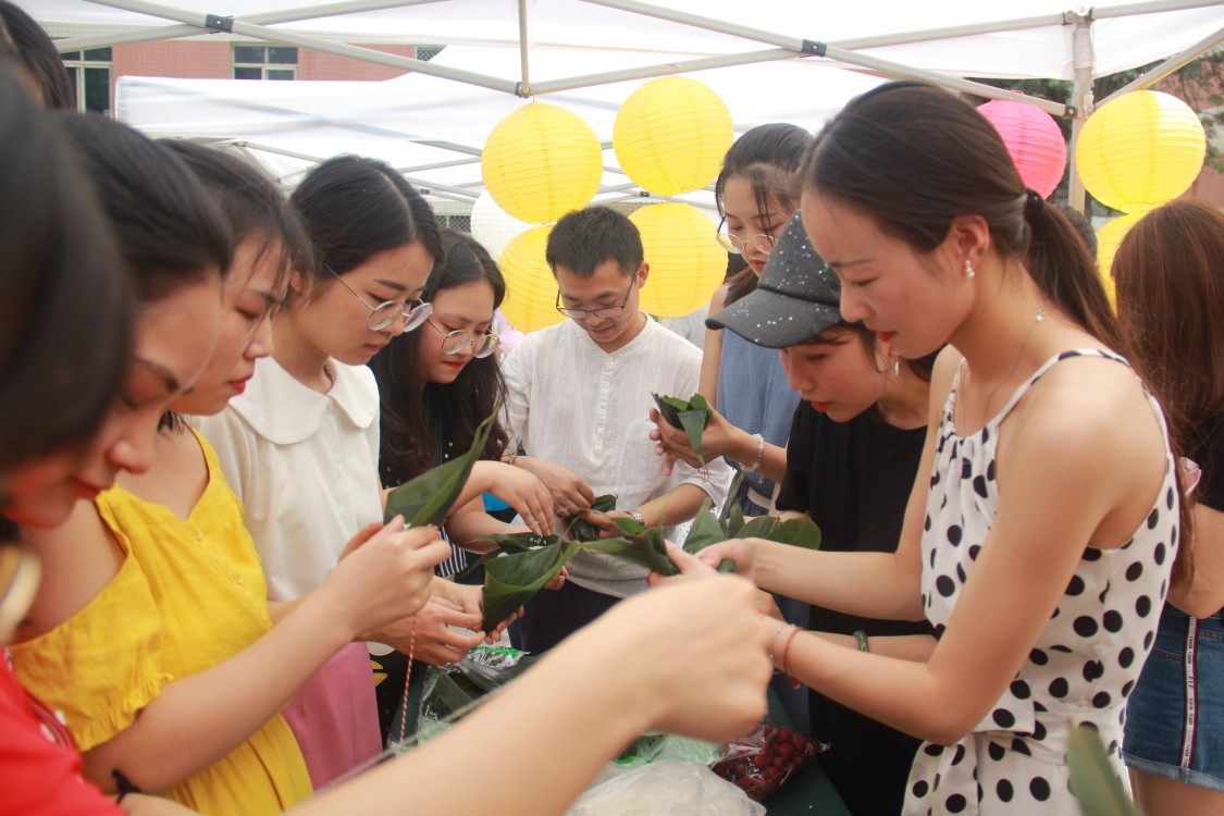 四川师范大学文学院举办第二届屈原文化节
